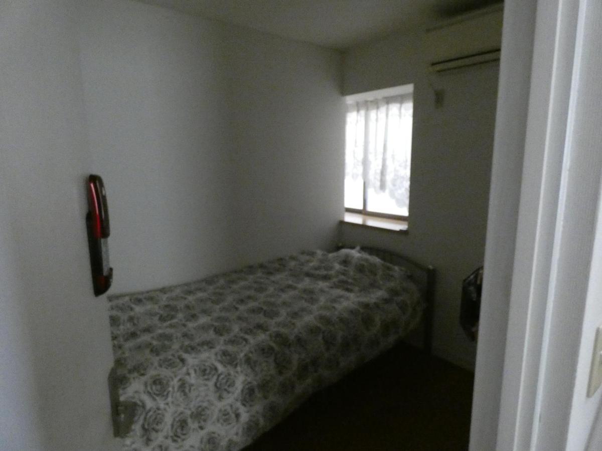 tokyo kokiri shinjuku Hotel Bagian luar foto